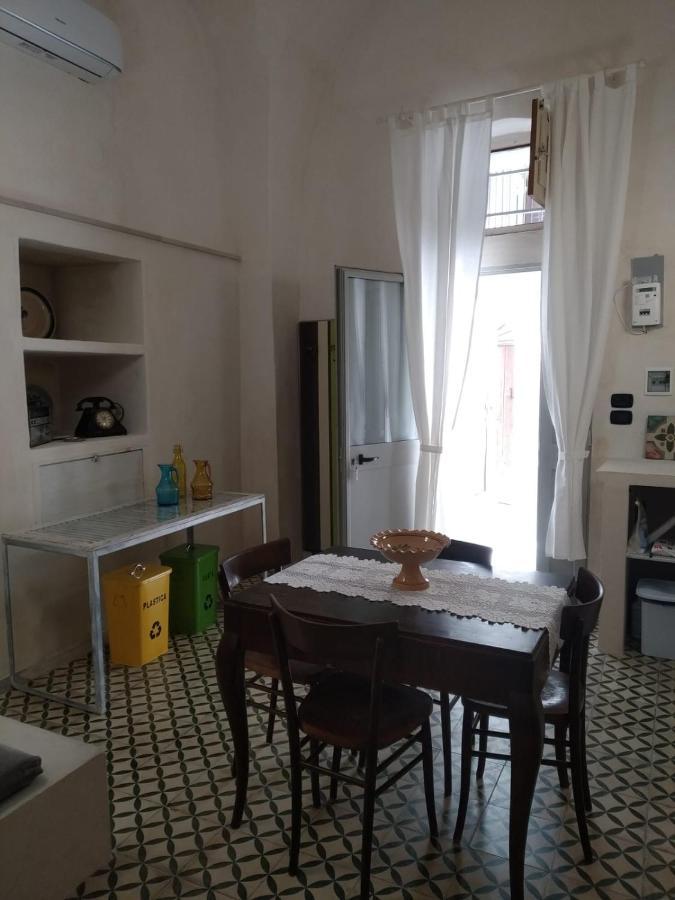 Mèna Mè - Casa Vacanze Parabita Extérieur photo