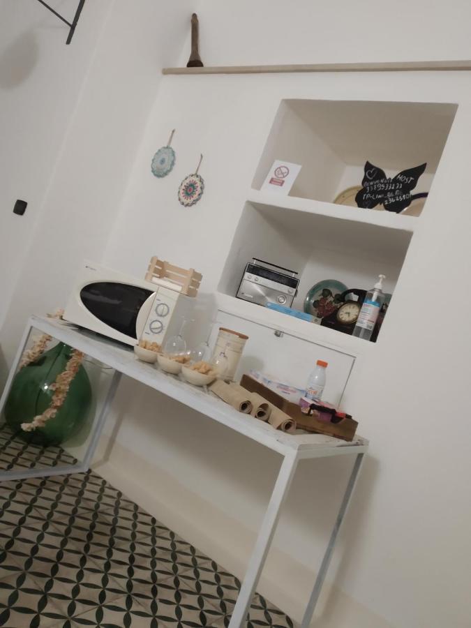 Mèna Mè - Casa Vacanze Parabita Extérieur photo