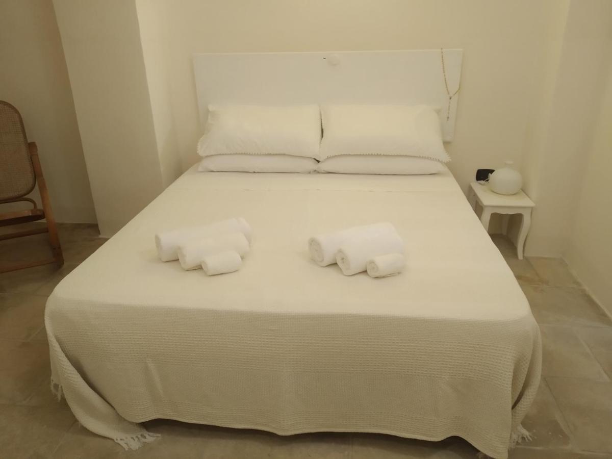 Mèna Mè - Casa Vacanze Parabita Extérieur photo